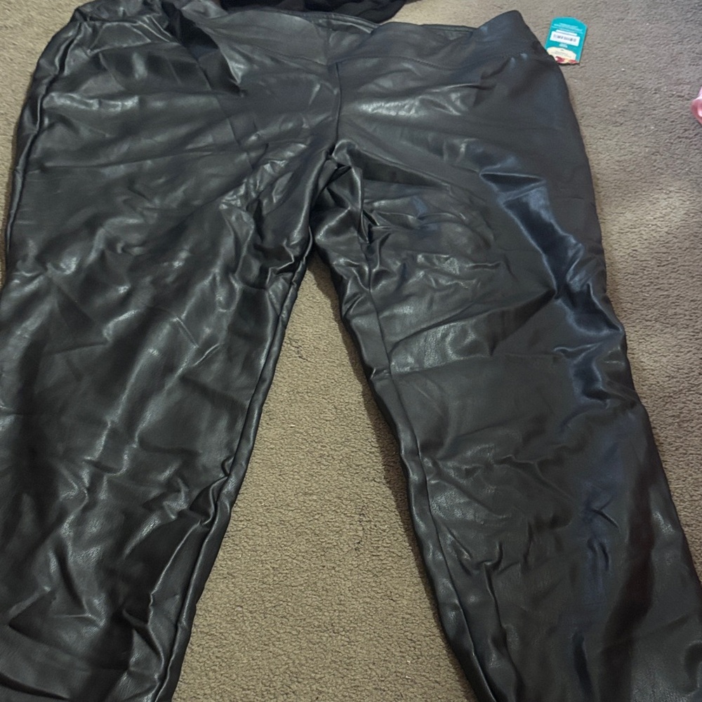 The Pioneer Woman Black Faux Leather Pants